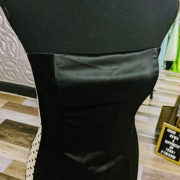 LAST CHANCE Strapless Polka-Dot Dress - Picture 5 of 5